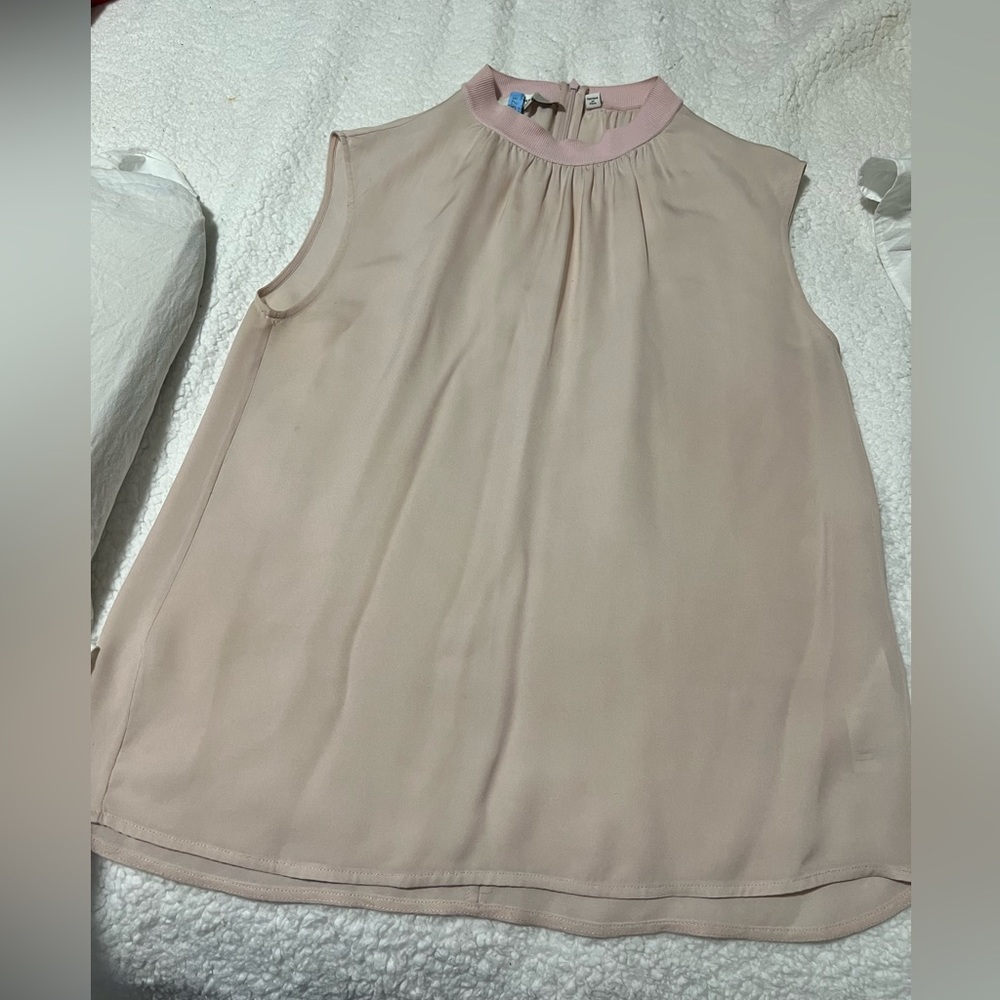 Vince light pink blouse
